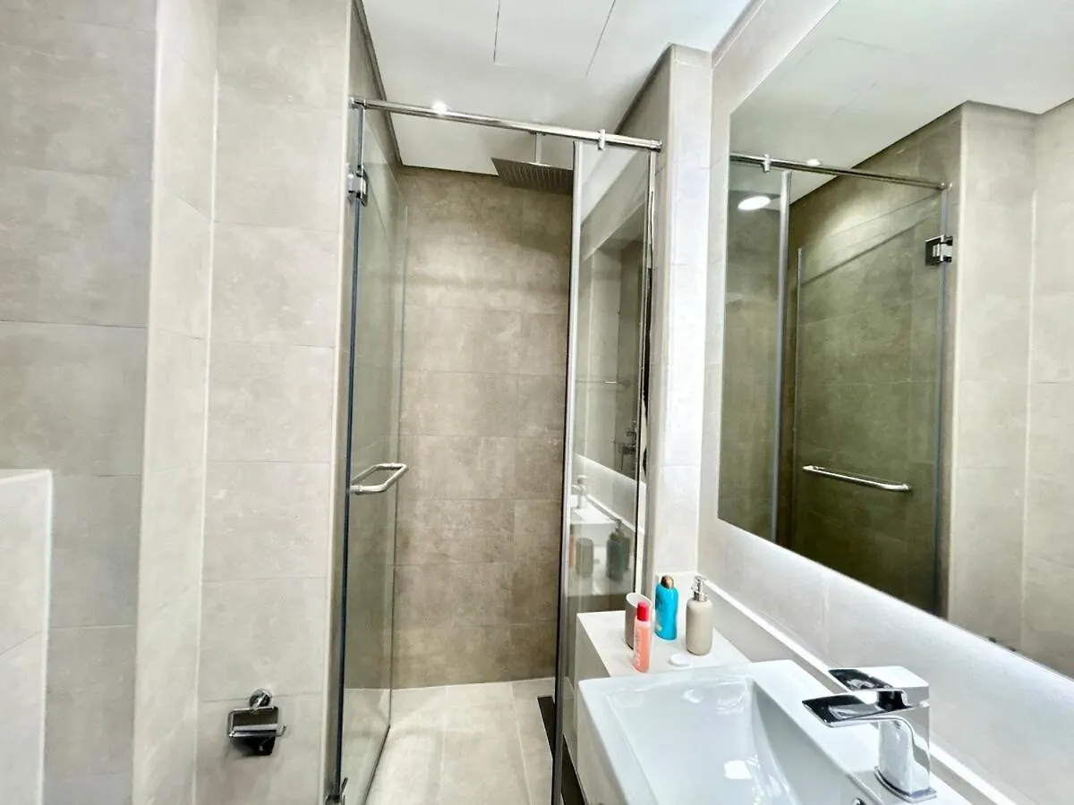 Homes2Retreat - Elegant Studio In Jvc, Dubai 0*,  United Arab Emirates