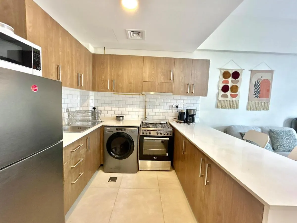 Homes2Retreat - Elegant Studio In Jvc, Dubai